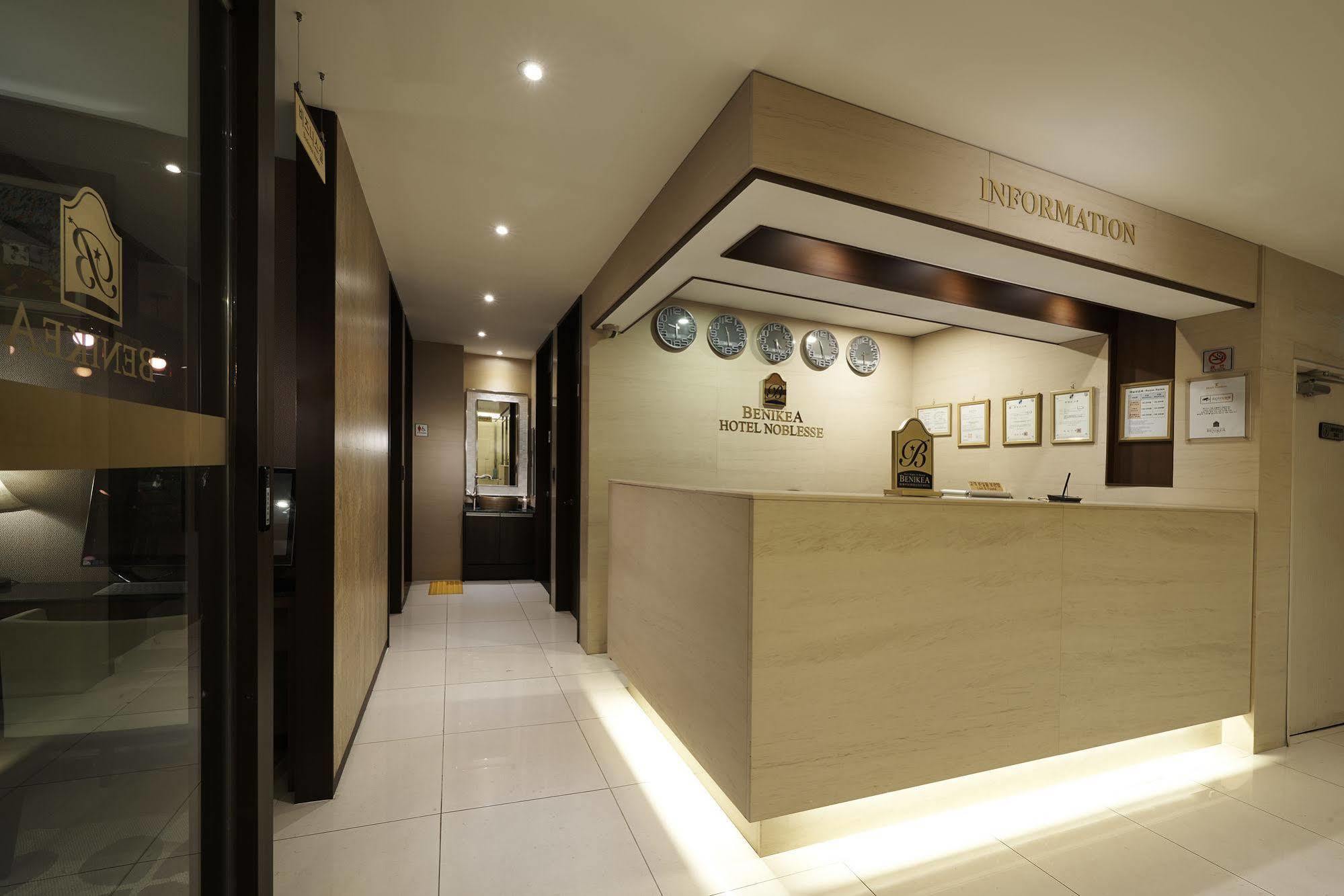 Hotel Noblesse, Yeoksam Seoul Exterior photo